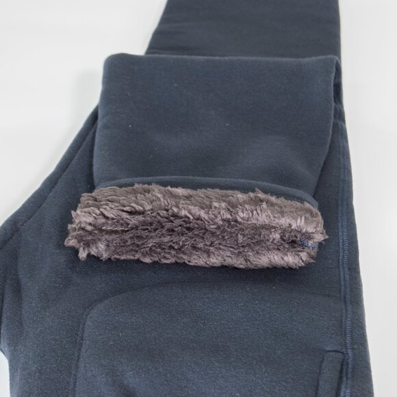 UNIQLO Kids Ultra Warm Fleece-Lined Sweat Pants - Picture 4 of 5